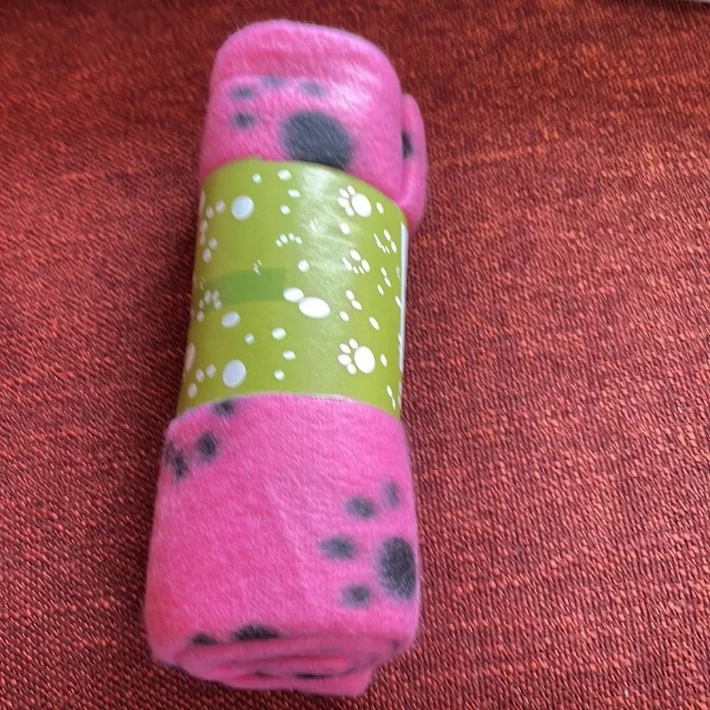 Pet blanket. Pink with black paw prints, New